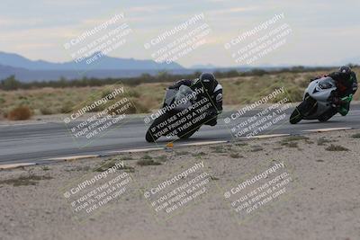 media/Sep-21-2025-Race Pace (Sun) [[98bf33ef95]]/Verified/5-Turn 15 Inside (930am)/